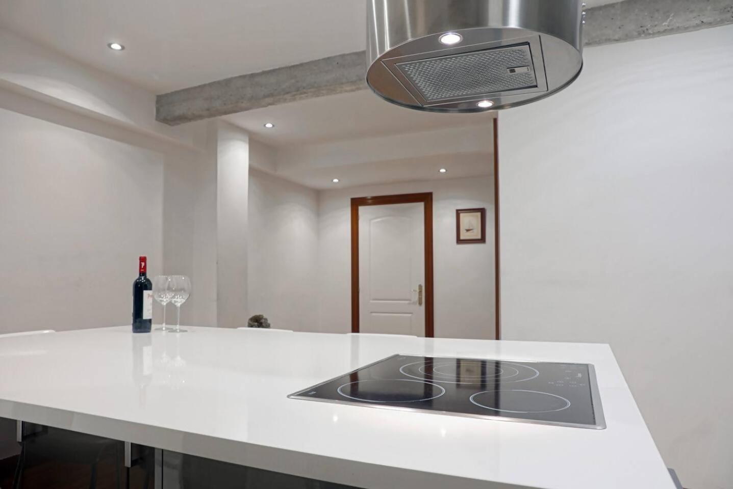 Amplio Apartamento En Gros Con Parking Privado 산세바스티안 외부 사진